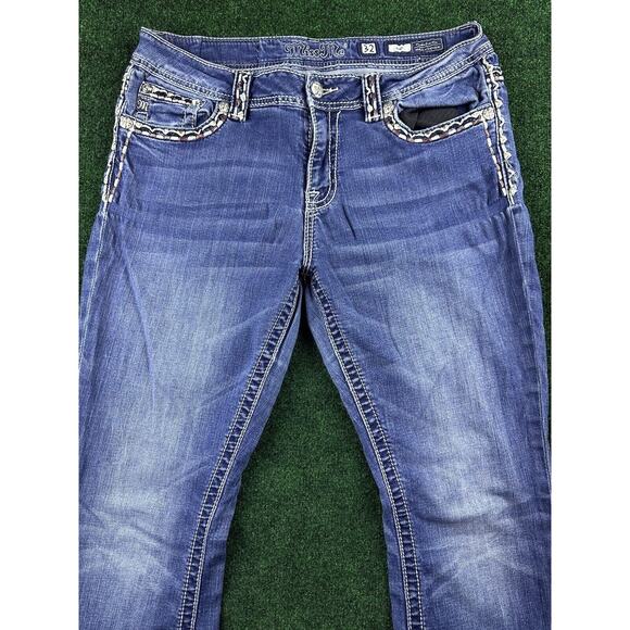 Miss Me Jeans Womens Heavy Stitched Denim Boot Button Flap Studded Sz 31 X 32.5 - Picture 5 of 7